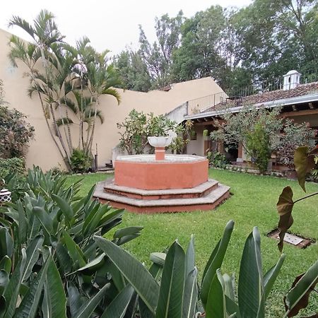 Donde Lico Hotel Antigua Exterior photo